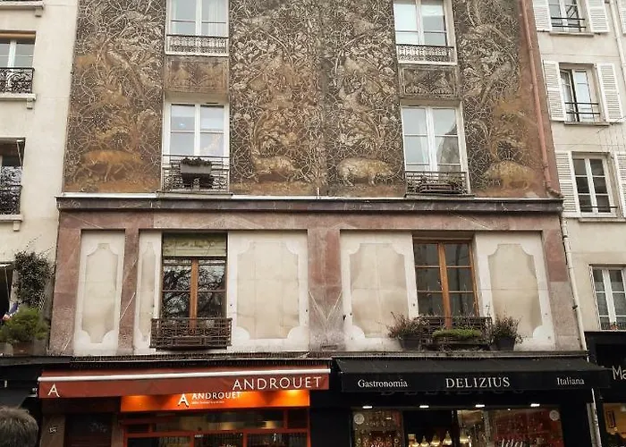 Quartier Latin